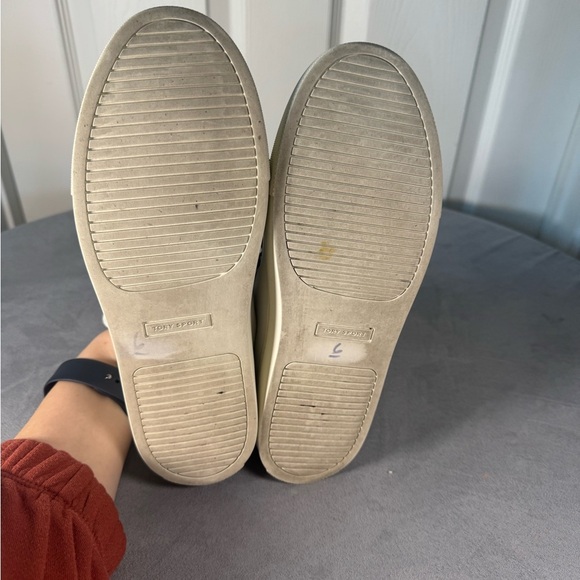 Tory Sport Ruffle White Leather Sneaker Low Top Lace Up Womens Size 9 - Picture 7 of 10